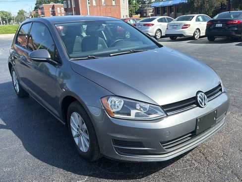 Used 2015 Volkswagen Golf S FWD image 3