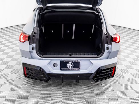 Certified 2025 BMW X2 xDrive28i w/ Premium Package image 32