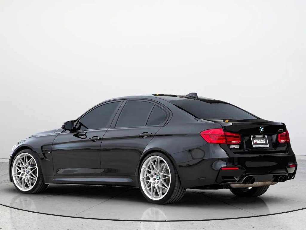 Used 2018 BMW M3 RWD image 3