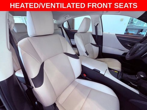 Used 2024 Lexus ES 350 w/ Premium Package FWD image 13