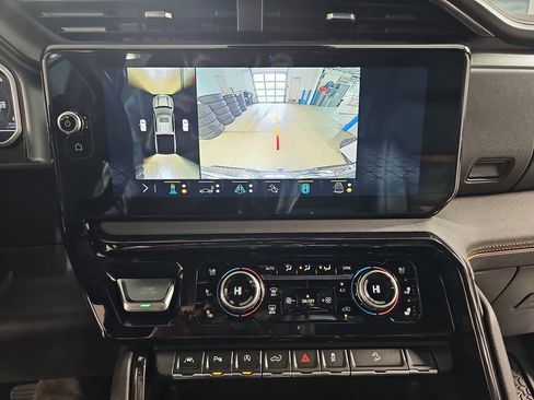 Certified 2023 GMC Sierra 1500 AT4 w/ AT4 Premium Package image 27