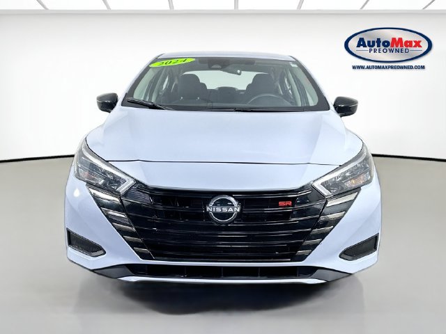 Used 2024 Nissan Versa SR FWD image 7