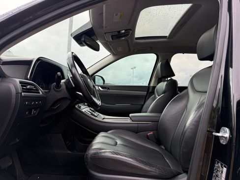 Used 2022 Hyundai Palisade SEL w/ Premium Package FWD image 5