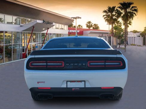 Used 2023 Dodge Challenger SRT Hellcat image 4