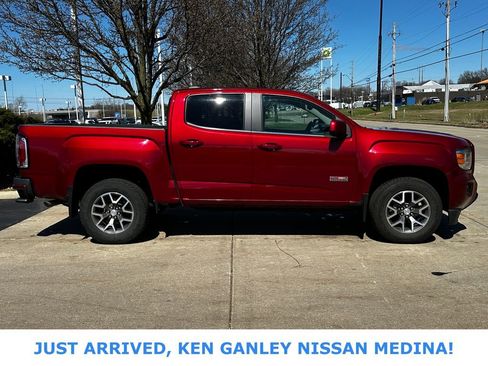 Used 2020 GMC Canyon All Terrain w/ Trailering Package image 2
