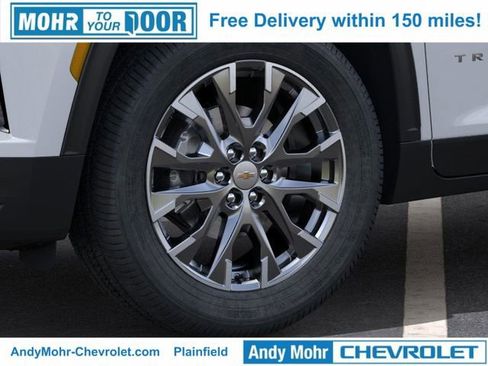 New 2026 Chevrolet Traverse LT w/ Sun and Wheel Package image 9