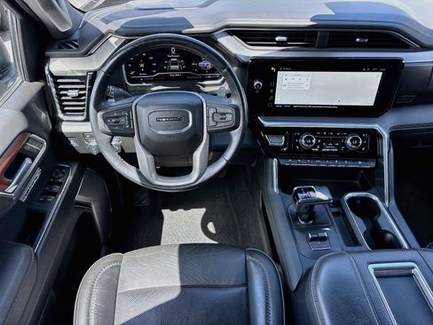 Used 2022 GMC Sierra 1500 Denali AWD/4WD image 27