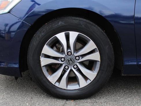 Used 2014 Honda Accord LX image 9