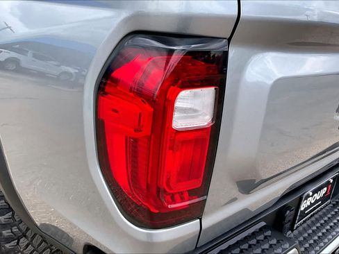 Used 2024 GMC Canyon AT4X AWD/4WD image 28