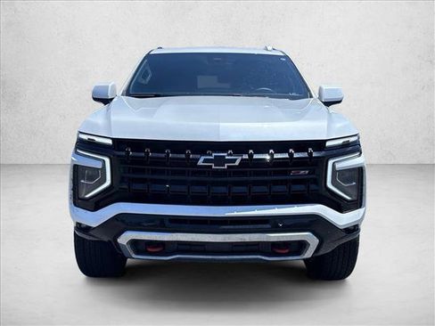 Used 2025 Chevrolet Tahoe Z71 AWD/4WD image 2