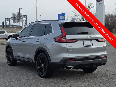 Used 2023 Honda CR-V Sport Touring image 4