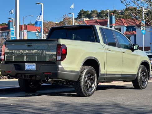 New 2026 Honda Ridgeline TrailSport+ image 3