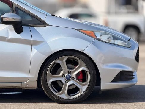 Used 2015 Ford Fiesta ST FWD image 20