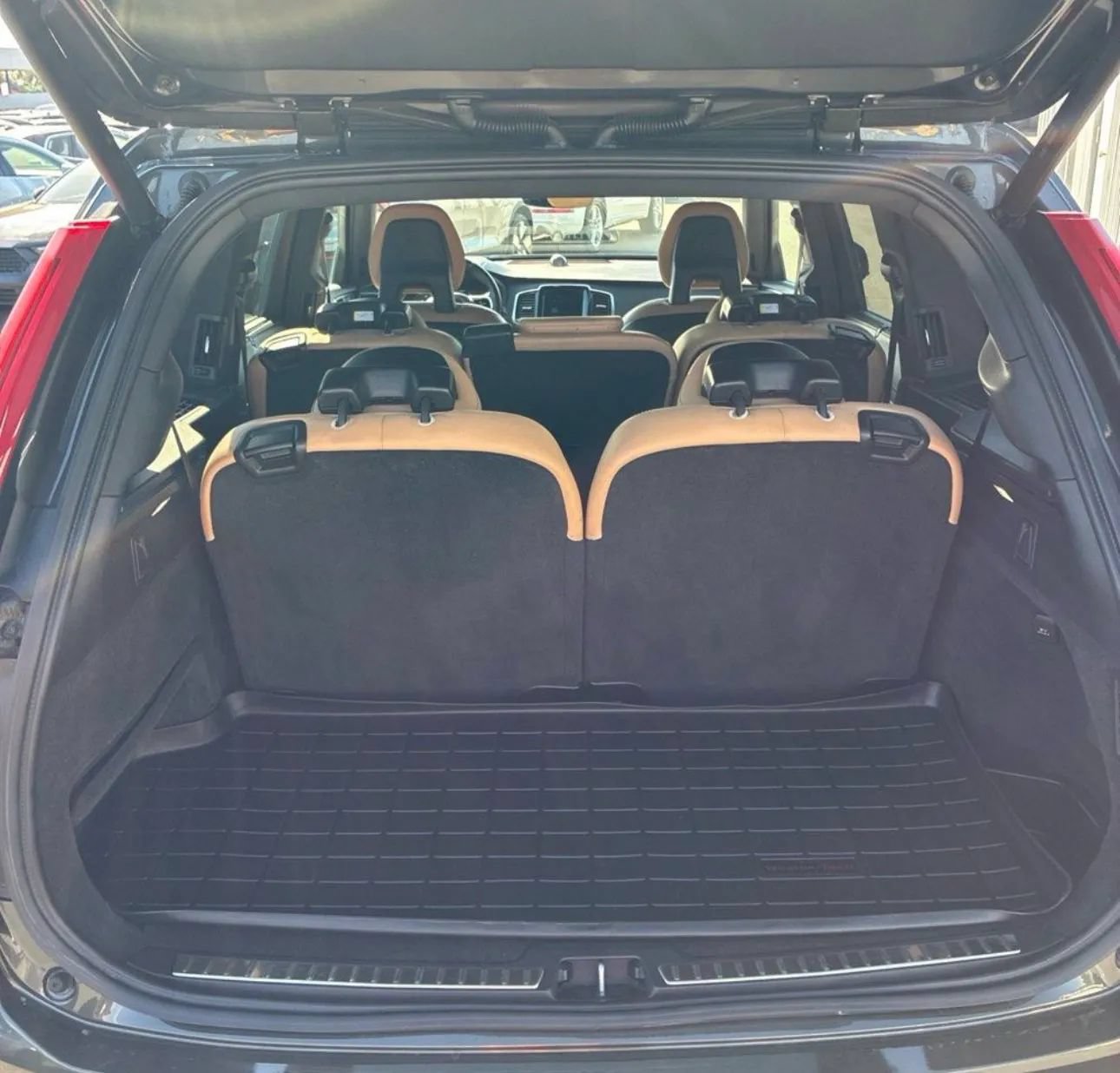 Used 2018 Volvo XC90 T8 Inscription w/ Convenience Package AWD/4WD image 20