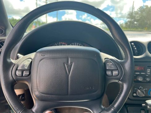 Used 1997 Pontiac Firebird Formula w/ Opt Pkg image 16