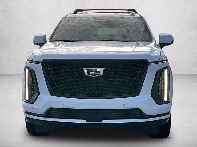 Used 2026 Cadillac Escalade Platinum Sport w/ LPO, ONYX Package AWD/4WD image 3