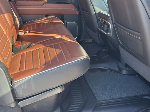 Certified 2025 GMC Sierra 2500 Denali Ultimate image 20