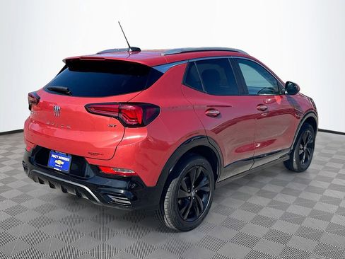Used 2024 Buick Encore GX Sport Touring image 5