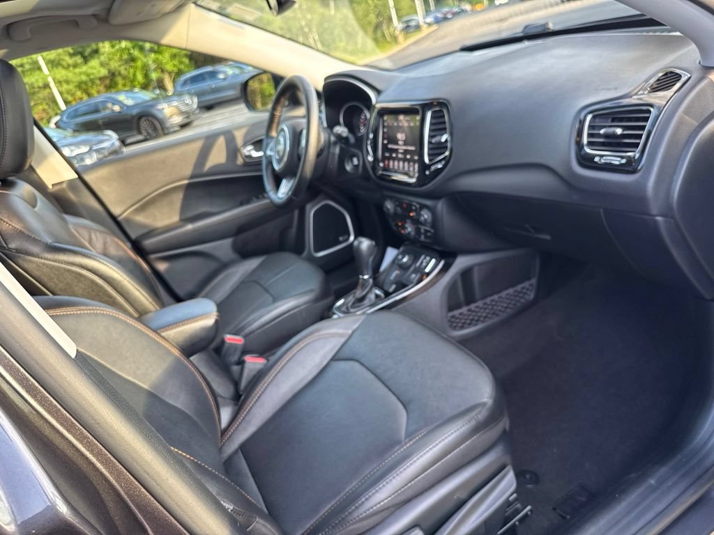 Used 2021 Jeep Compass Limited w/ Sun and Sound Group AWD/4WD image 25