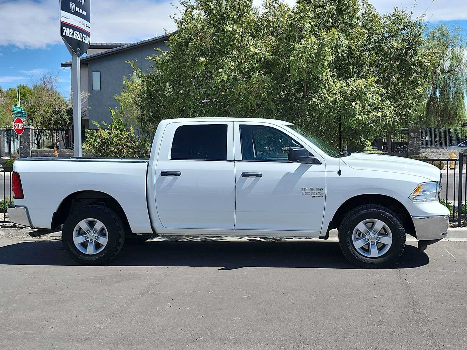 Used 2023 RAM 1500 Classic SLT w/ Electronics Group AWD/4WD image 9