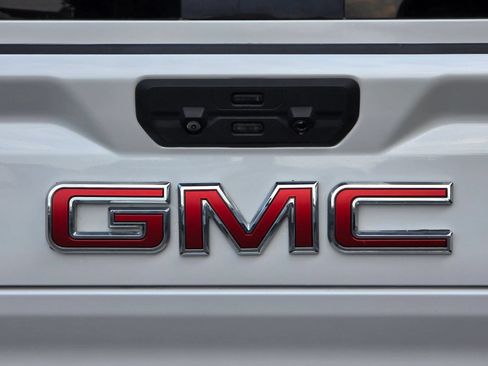 Used 2020 GMC Sierra 2500 Denali w/ Denali Ultimate Package AWD/4WD image 39