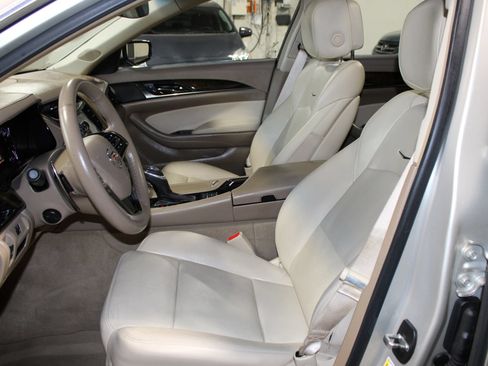 Used 2014 Cadillac CTS Luxury RWD image 23
