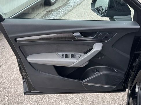 Used 2022 Audi SQ5 Prestige image 15