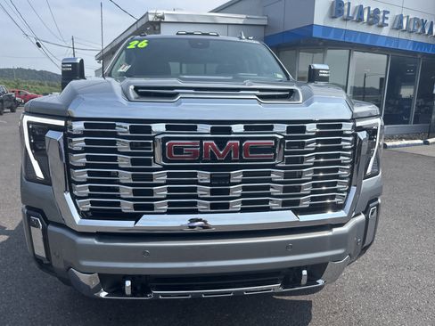 New 2026 GMC Sierra 2500 Denali w/ Denali Reserve Package AWD/4WD image 8