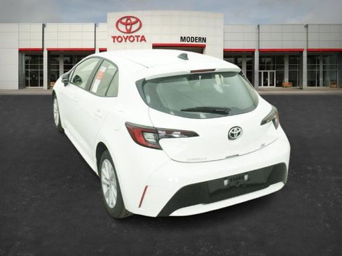 New 2026 Toyota Corolla SE image 15