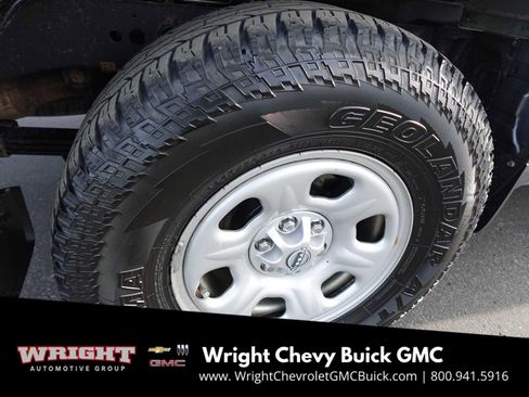 Used 2022 Nissan Frontier S w/ Technology Package image 34