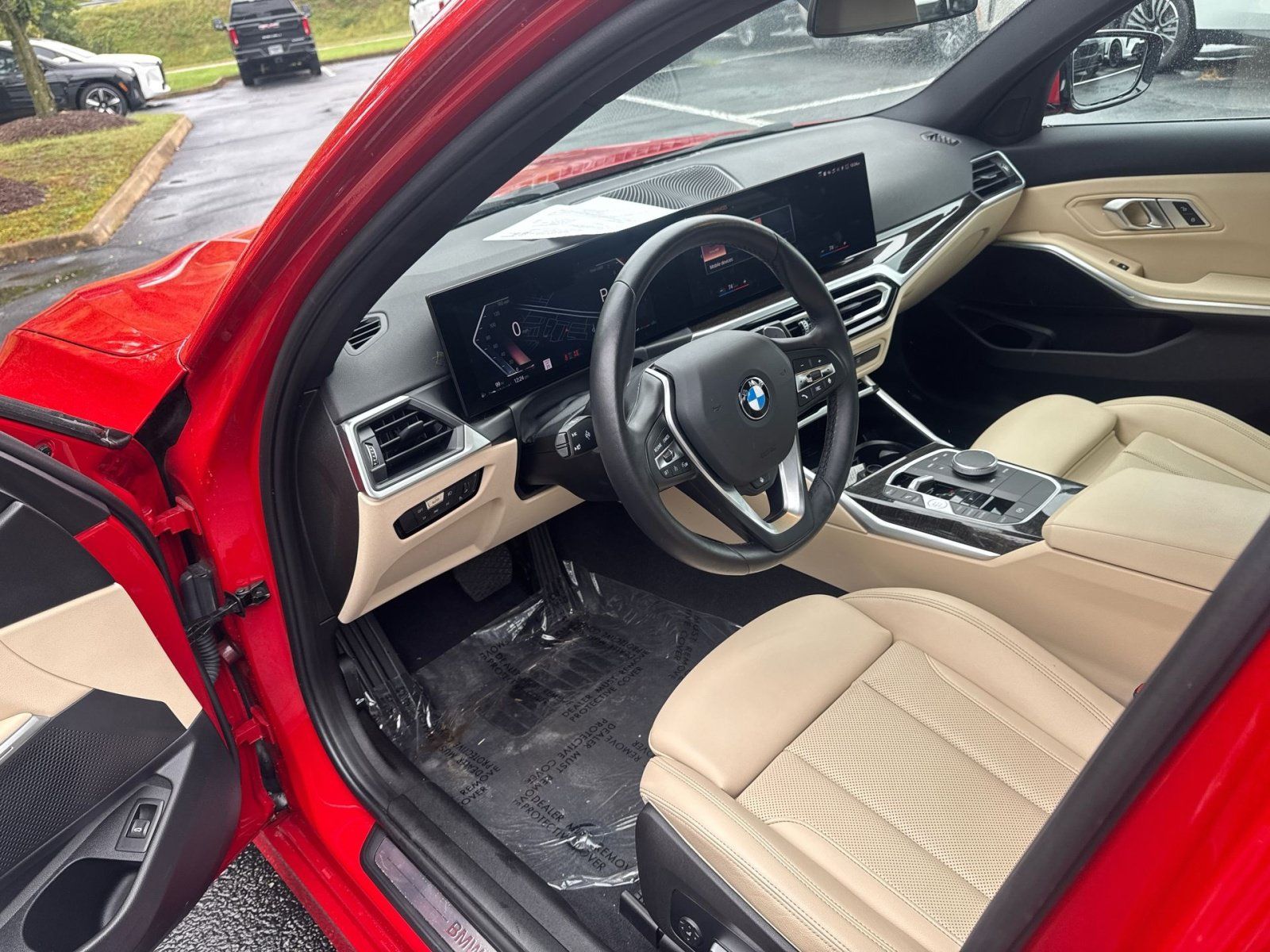 Used 2023 BMW 330i xDrive Sedan w/ Driving Assistance Package AWD/4WD image 11