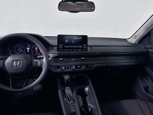 Used 2024 Honda Accord EX image 23