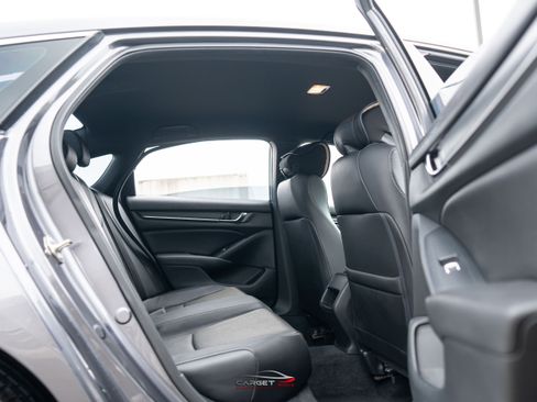Used 2020 Honda Accord Sport image 19