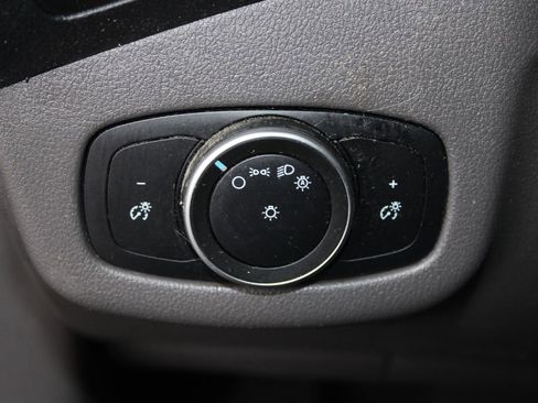 Used 2020 Ford Transit Connect XL image 28