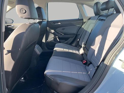 New 2025 Volkswagen Jetta SE image 23