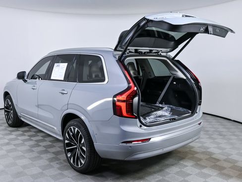 Used 2026 Volvo XC90 B6 Ultra w/ Protection Package AWD/4WD image 36