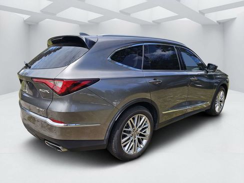 Used 2023 Acura MDX SH-AWD w/ Advance Package image 3
