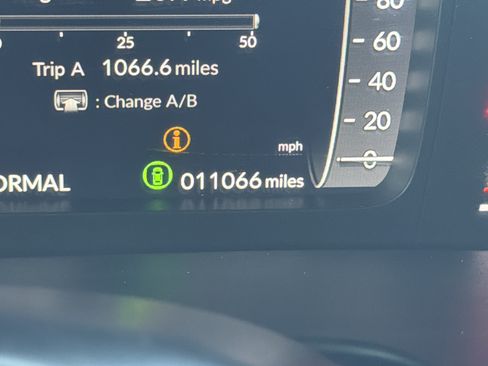 Certified 2025 Honda Pilot Elite image 21