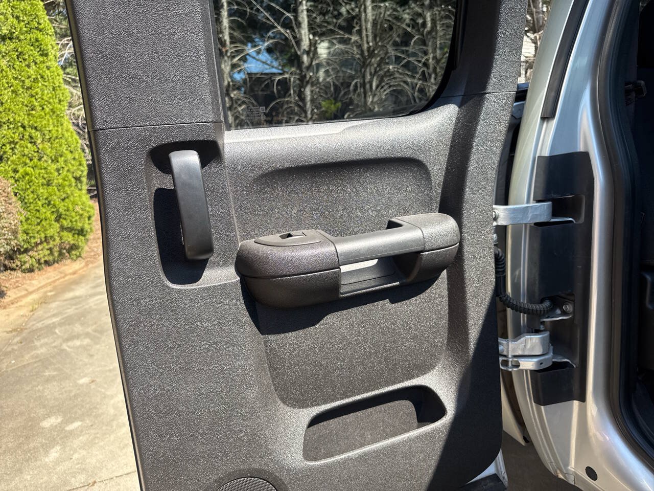 Used 2012 GMC Sierra 2500 SLE w/ SLE Preferred Package AWD/4WD image 19