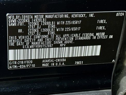 Used 2024 Toyota RAV4 LE AWD/4WD image 21