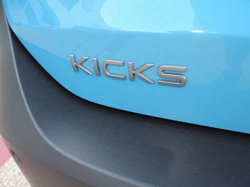 New 2026 Nissan Kicks SR w/ Cold Weather Package image 13