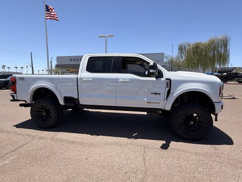 New 2026 Ford F250 XLT w/ XLT Premium Package AWD/4WD image 7