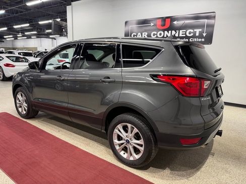 Used 2019 Ford Escape SE image 14
