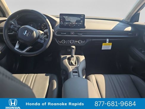 Used 2026 Honda HR-V EX-L image 12