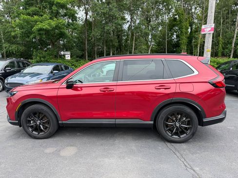 Used 2023 Honda CR-V Sport image 8