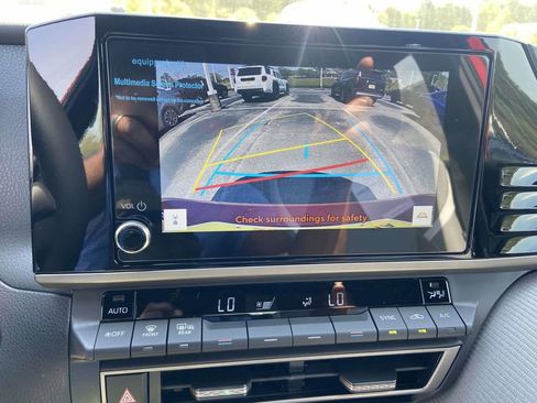 New 2026 Toyota Camry SE FWD image 20