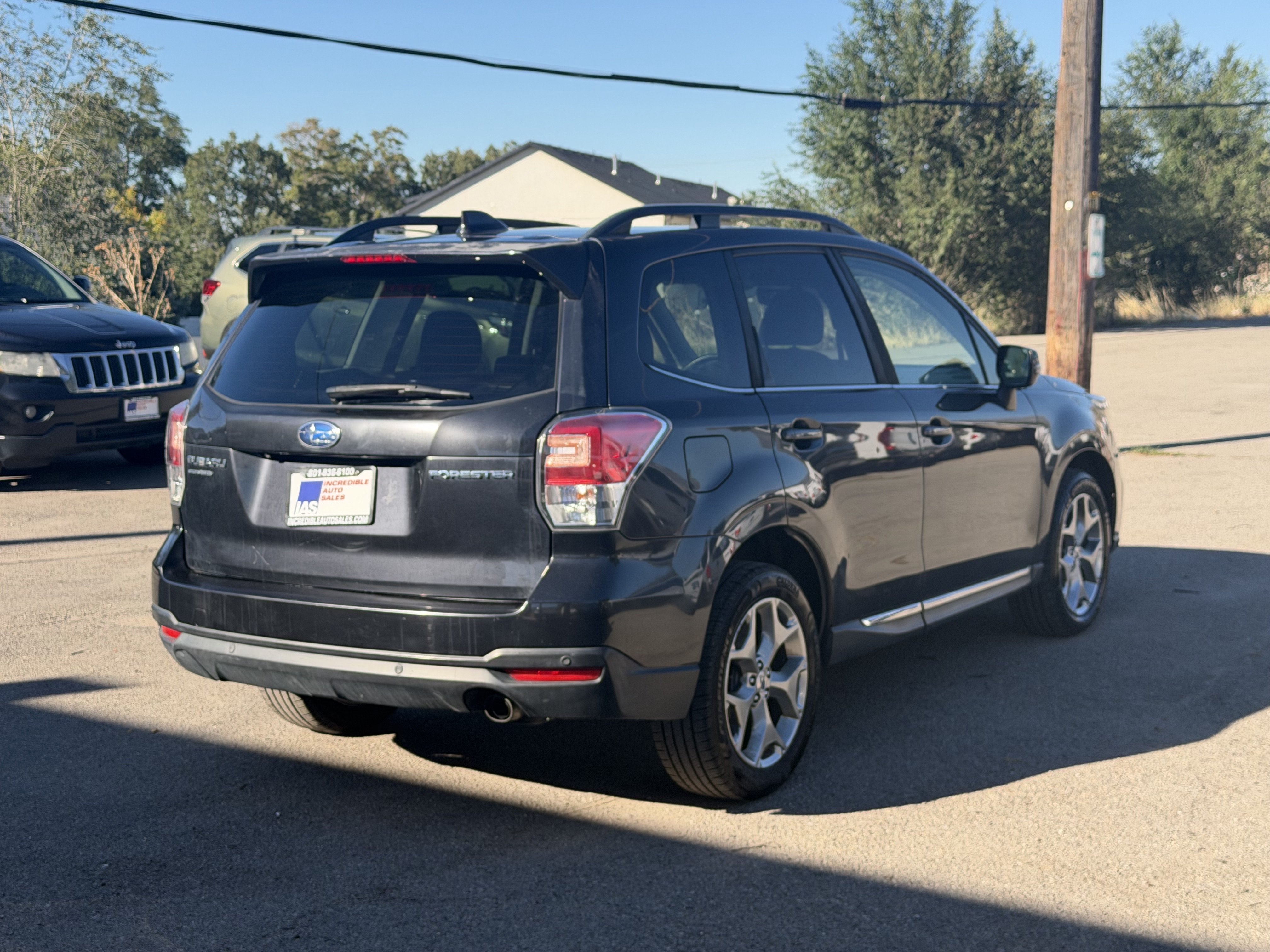 Used 2018 Subaru Forester 2.5i Touring AWD/4WD image 6