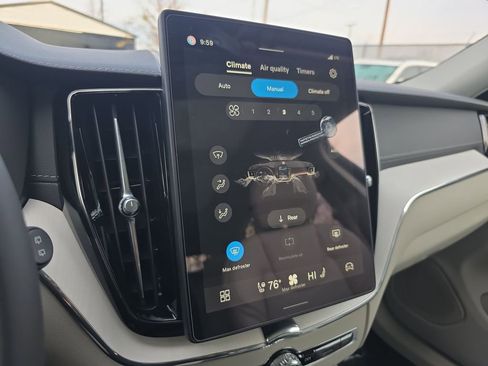 New 2026 Volvo XC60 B5 Ultra w/ Protection Package Premier image 29