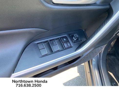 Used 2024 Toyota RAV4 XLE w/ Convenience Package AWD/4WD image 19