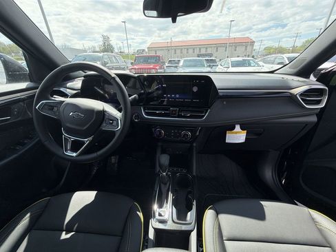 New 2026 Chevrolet TrailBlazer ACTIV FWD image 10